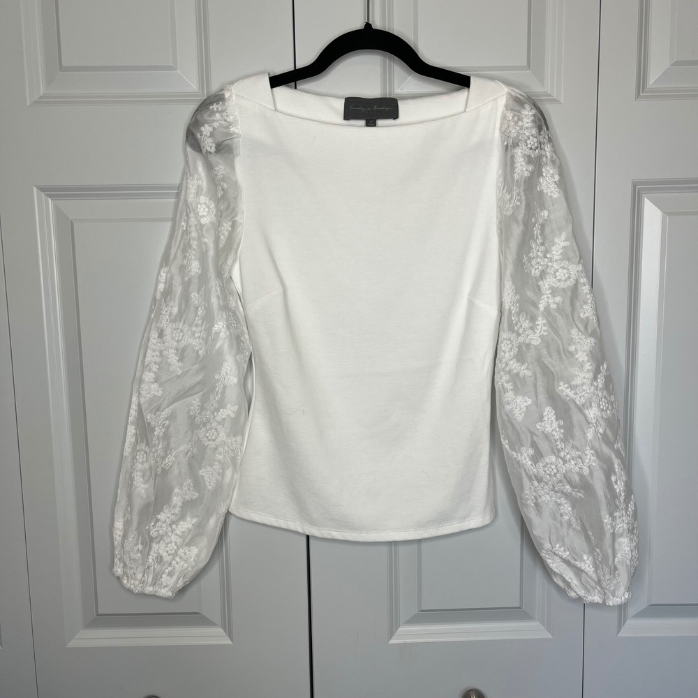 Anthropologie Sunday in Brooklyn Lace Sleeve Blouse Small White Boho - Picture 2 of 13